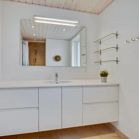 Marthine - 200m From The Sea By Interhome Feriehus *