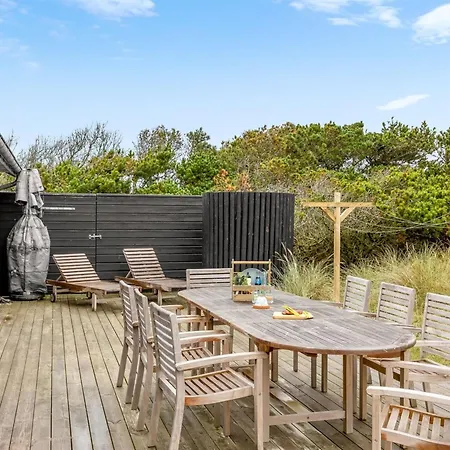 Marthine - 200m From The Sea By Interhome *